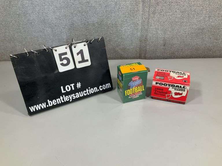 (2): 1990 FLEER UPDATE FB EMMITT RC, 1989 TRADED AIKMAN RC