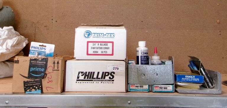 LOT: POST BASE, STENCILS, BULL NOSE CORNER