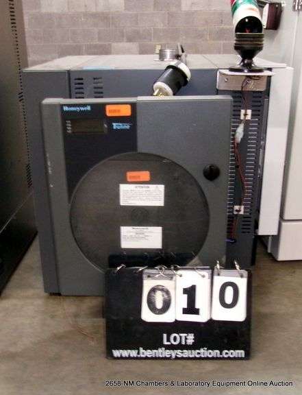 FISHER SCIENTIFIC 750-58 ISOTEMP MUFFLE FURNACE