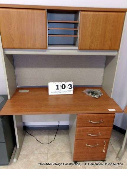 COMPUTER DESK W/ OVER HEAD BIN