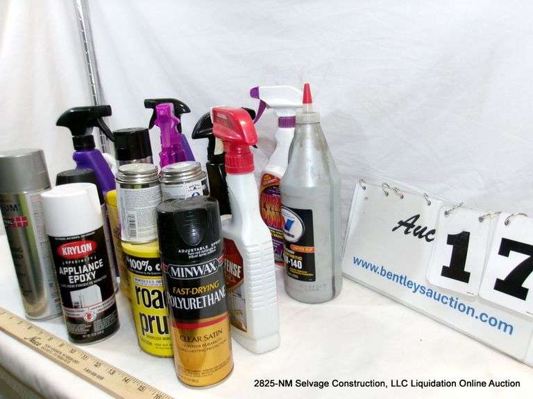 BIN: CLEANING SUPPLIES