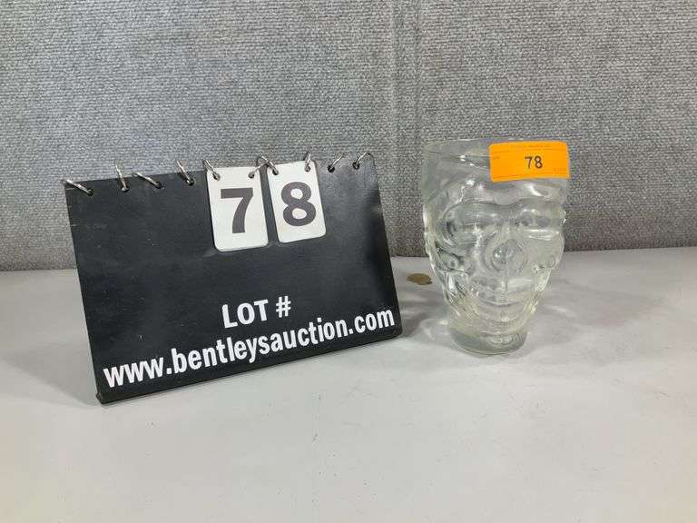 HEAVY GLASS SKULL CUP