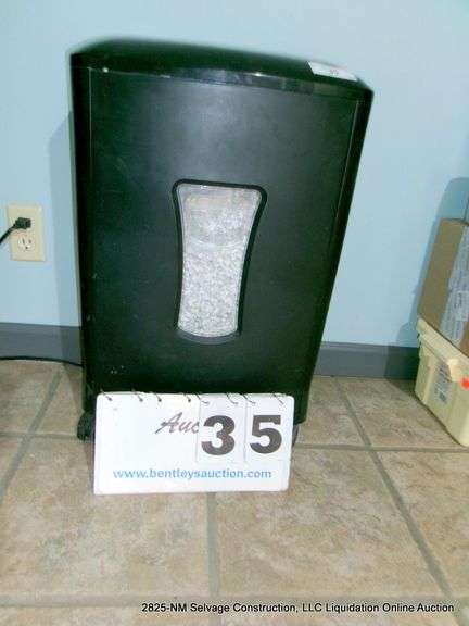 OFFICE MAX PAPER SHREDDER