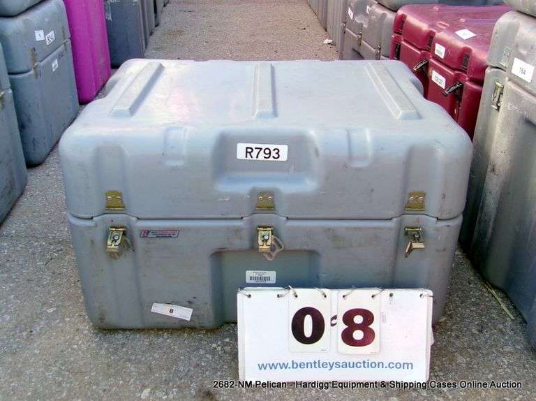 HARDIGG GRAY CASE, 18" X 14" X 18"