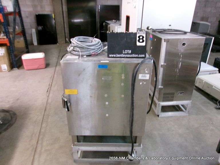BLUE M OV-520C-2 CURING OVEN