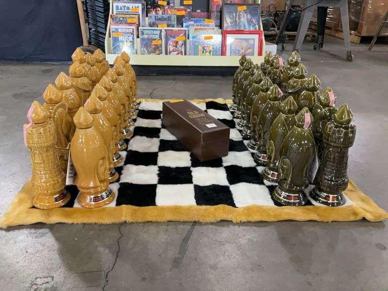 36-PIECE COMPLETE 1960 "OLD CROW' CHESS SET W/ ORIGINAL RUG BOARD - A;; BOXES AND CASES