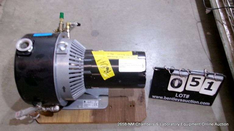 VARIAN TRI SCROLL VACUUM PUMP