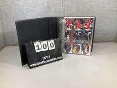 WNBA BINDER MASSIVE AMOUNT OF CARDS