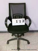BLACK OFFICE CHAIR