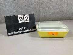 PYREX CASSEROLE W/ LID - YELLOW