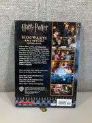 HARRY POTTER HB HOGWARTS & BEYOND POSTER BOOK