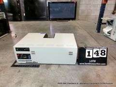 PERKIN ELMER LAMBDA 3A UV-VIS SPECTROPHOTOMETER