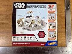 HOT WHEELS "STAR WARS" HOTH ECHO BASE BOTTLE