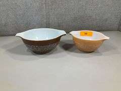 (2): CINDERELLA BOWLS - PYREX WOODLAND