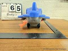 TOY PLANE