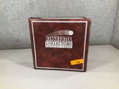 WNBA BINDER MASSIVE AMOUNT OF CARDS