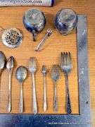 BOX: SILVERWARE