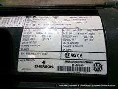 LEYBOLD TRIVAC D40BCS VACUUM PUMP