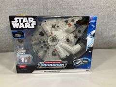 STAR WARS GALAXY SQUADREN MILLENNIUM FALCON - LIGHTS SOUNDS