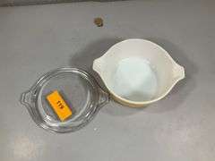 PYREX CASSEROLE W/ LID - YELLOW/GOLD