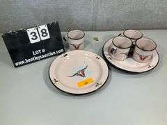 (8): 4-CUPS & 4-PLATE METAL WESTERN LONGHORN