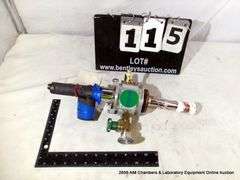 BOX: CYBOR ASSORTED FLOW VALVES, ACCESSORIES