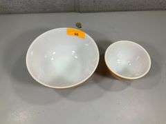 PYREX GOLD MIXING BOWL