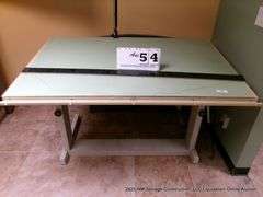 HAMILTON DRAFTING TABLE
