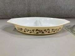 1960'S PYREX DIVIDED CASSEROLE DISH W/ LID