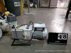 EDWARDS E2M30 VACUUM PUMP