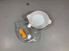 PYREX CASSEROLE DISH - BUTTERFLY GOLD