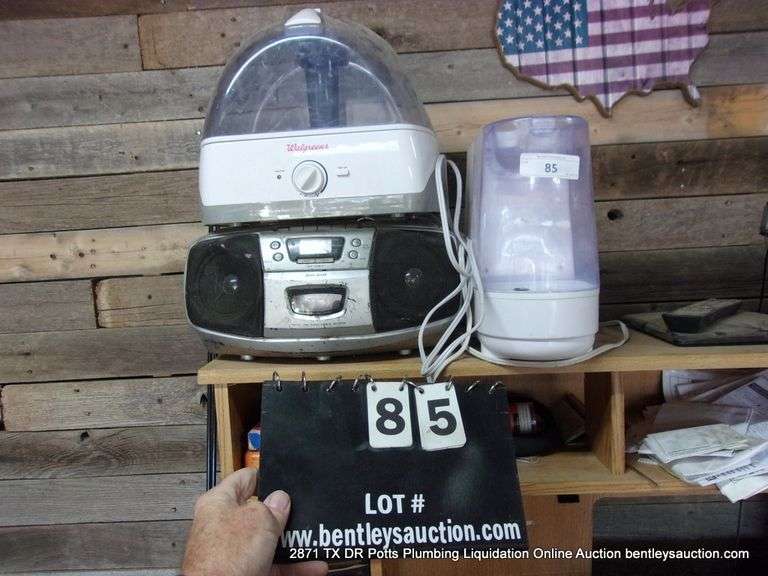 LOT: HUMIDIFIERS & JAM BOX