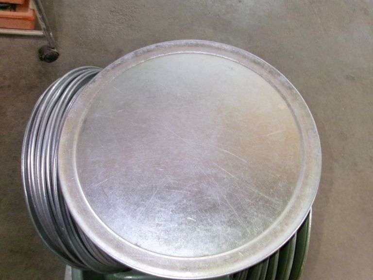 DISH TOTE W/ PIZZA PANS