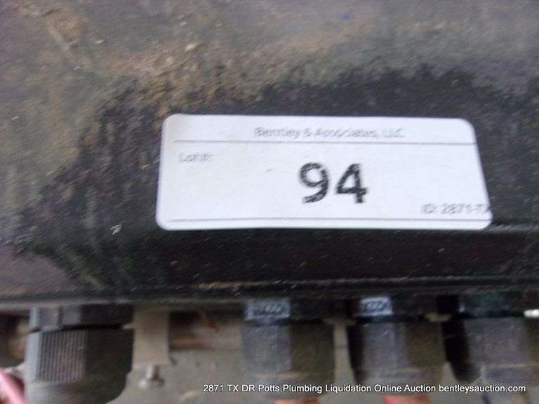 12 VOLT WINCH - NO CABLE