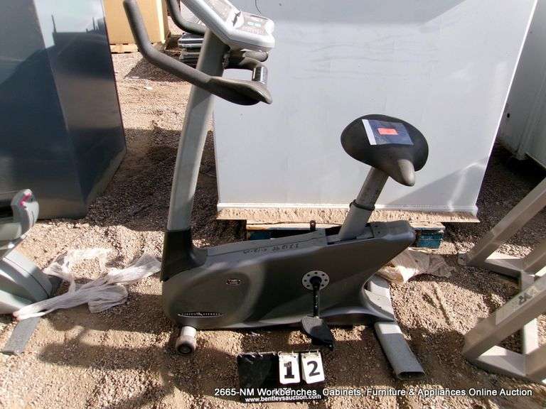 VISION FITNESS HRT E3200 EXERCISE BIKE