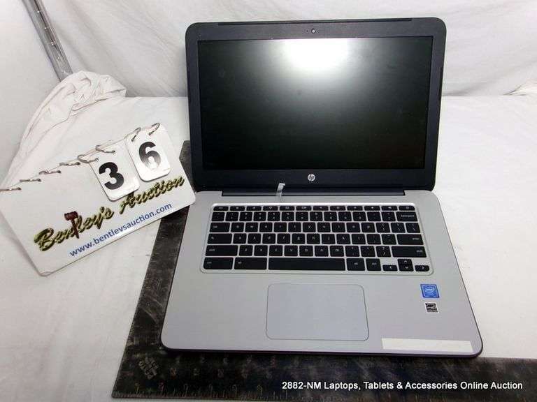 HP CHROME BOOK 14 INTEL INSIDE - MISSING SCREWS, NO CORD