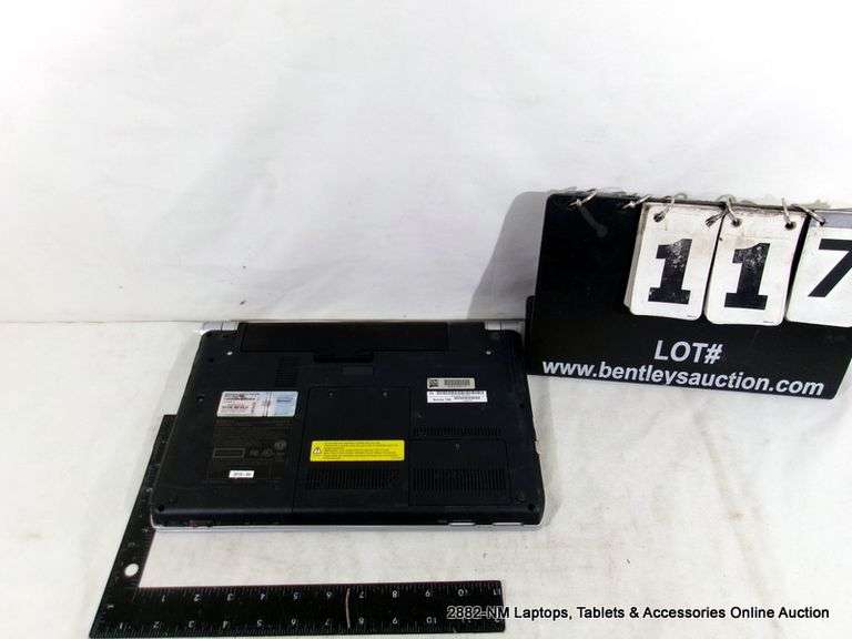 SONY VAIO WINDOW 7 INTEL CORE I5 - TOP RIGHT CORNER BROKEN