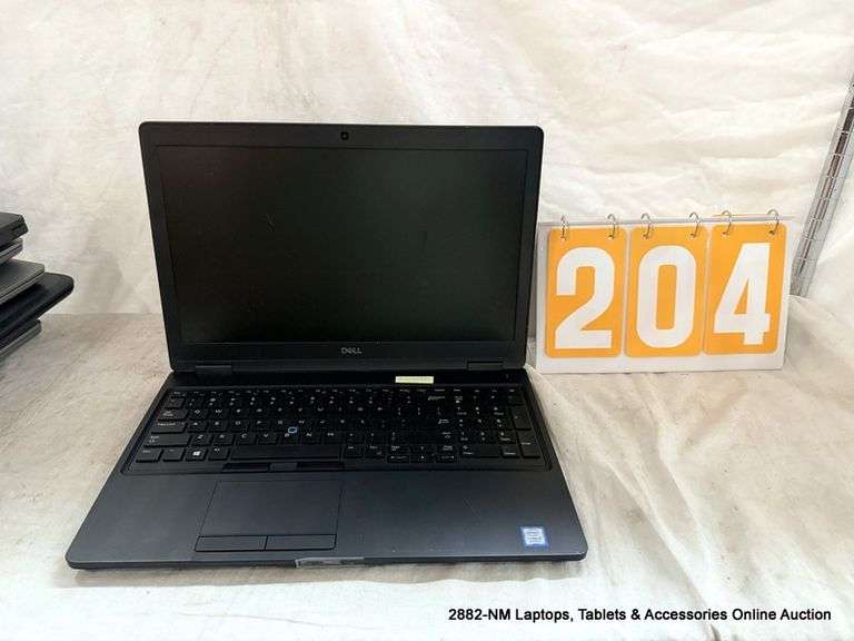 DELL LATITUDE 5590, INTEL CORE I5, 8TH GEN, BOTTAM DAMAGE