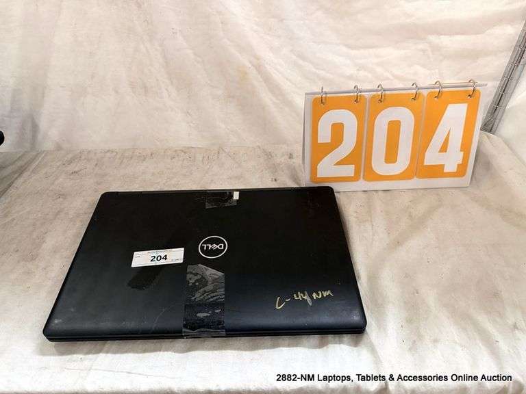 DELL LATITUDE 5590, INTEL CORE I5, 8TH GEN, BOTTAM DAMAGE