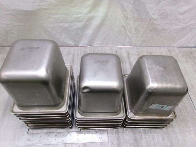 STACK OF STAINLESS STEEL SMALL FOOD PANS, 19 QTY