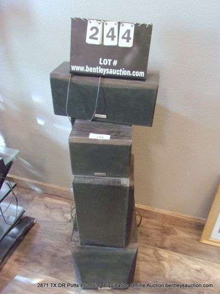 LOT: KENWOOD SURROUND SOUND SPEAKERS