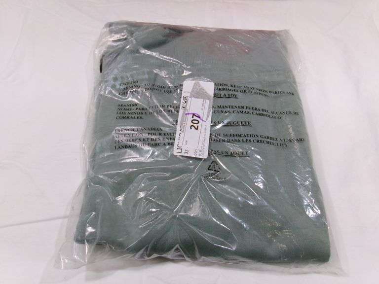 WOMANS SMALL UNDER ARMOR SWEATER