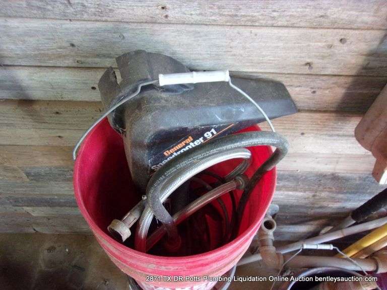 LOT: (2) 5 GALLON BUCKETS W/ CONTENTS