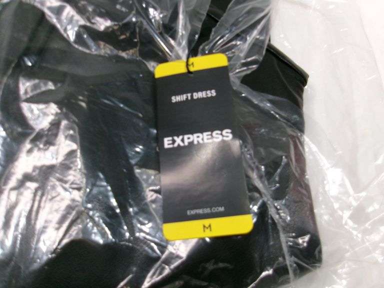 EXPRESS SHIFT DRESS, SIZE MEDIUM
