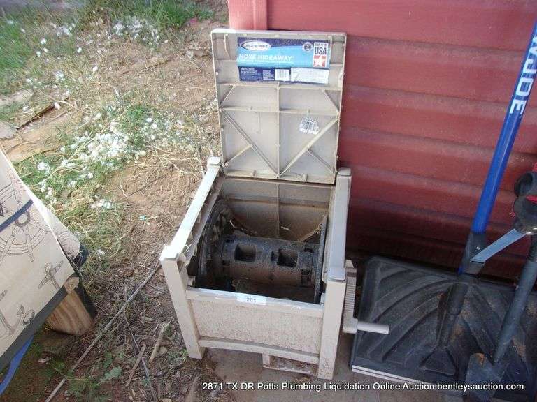 SUNCAST HOSE HIDEAWAY GARDEN HOSE REEL