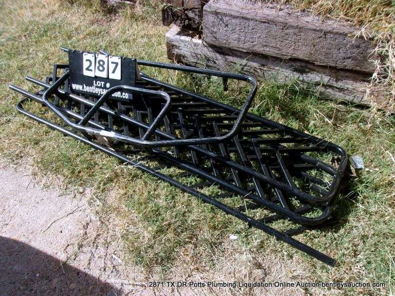 BLACK TUBULAR RACK - UNKNOWN