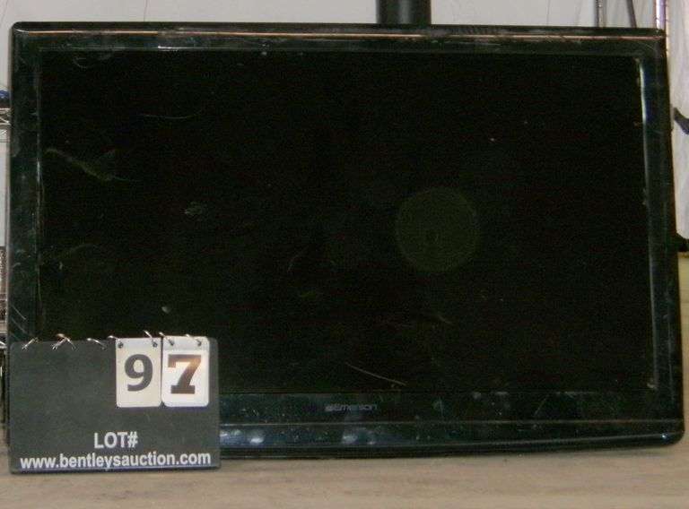 EMERSON 42" SCREEN, S/N LTDN42V68US/C2ZI