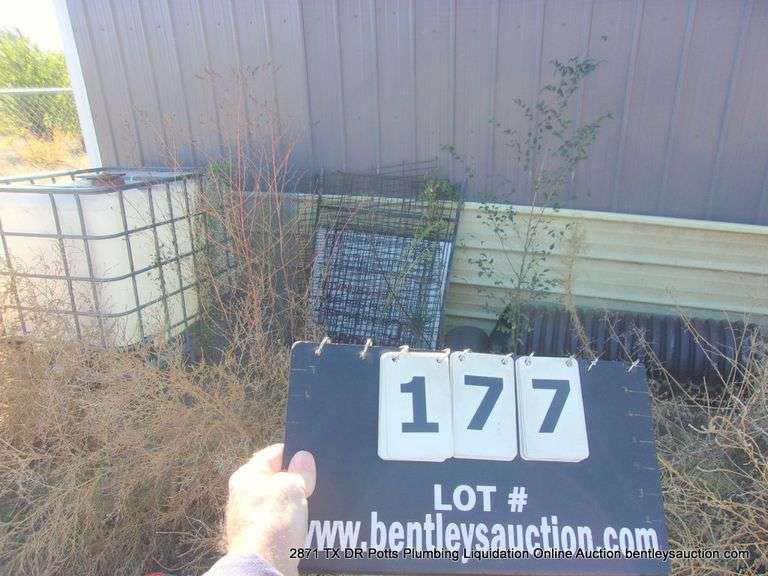 LOT: SCHUTZ WATER STORAGE, CROP FENCING, SIDING, WHITE & GREEN PIPES W/ HOLES