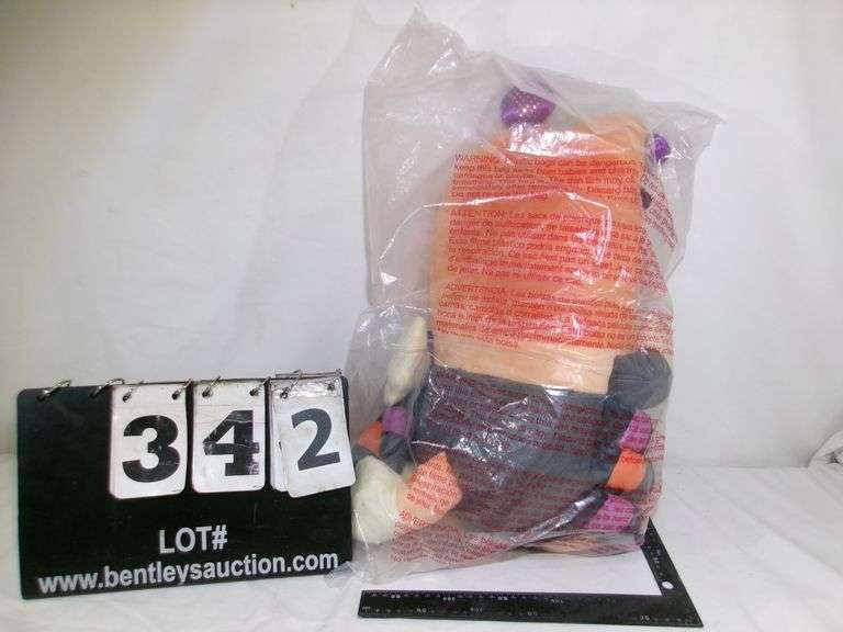 BLUEY 18" HALLOWEEN JUMBO PLUS