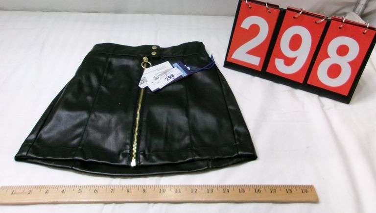 LIMITED BLACK LEATHER SKIRT, SIZE SMALL